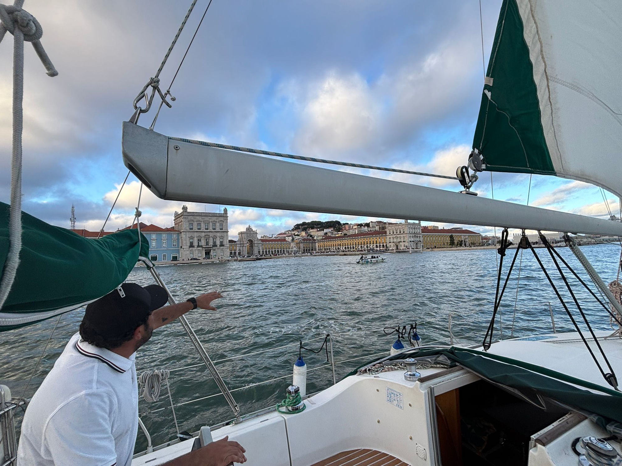 Passeio Barco Tejo